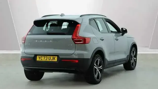 Used Volvo XC40 Plus 163 HP (119 kW) 2024 SUV