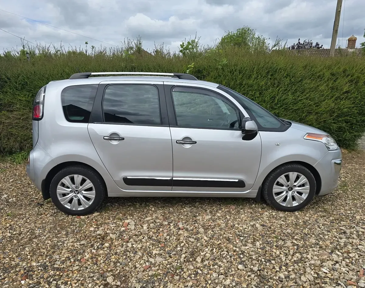 Used Citroën C3 Picasso Exclusive 2013 Silver MPV