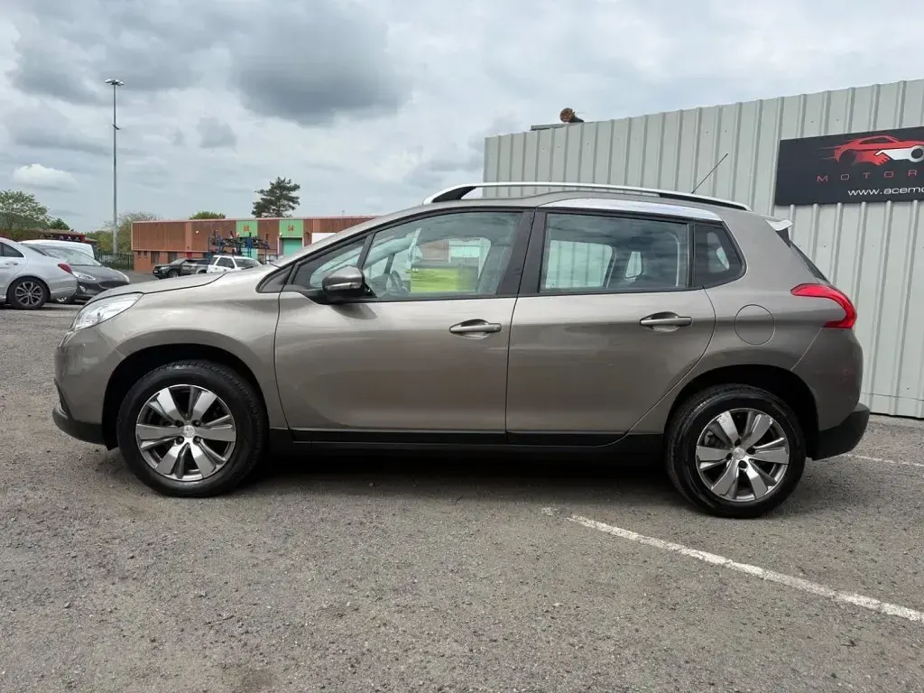 Używany Peugeot 2008 Active 2016 Szary SUV