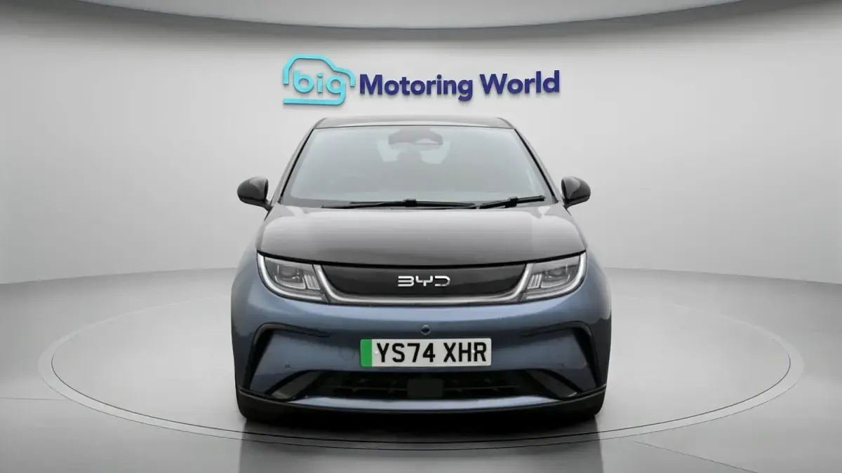 Used BYD Dolphin Design 150 kW (204 HP) 2024 Black/grey Hatchback
