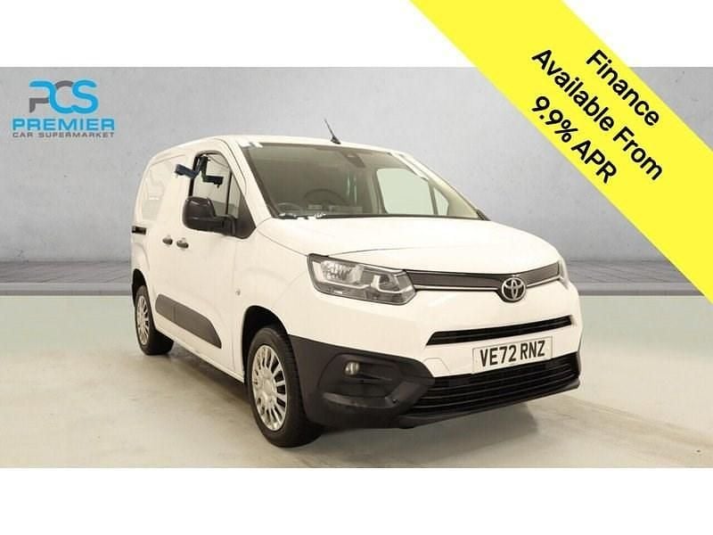 Used Toyota Proace 2023 White MPV