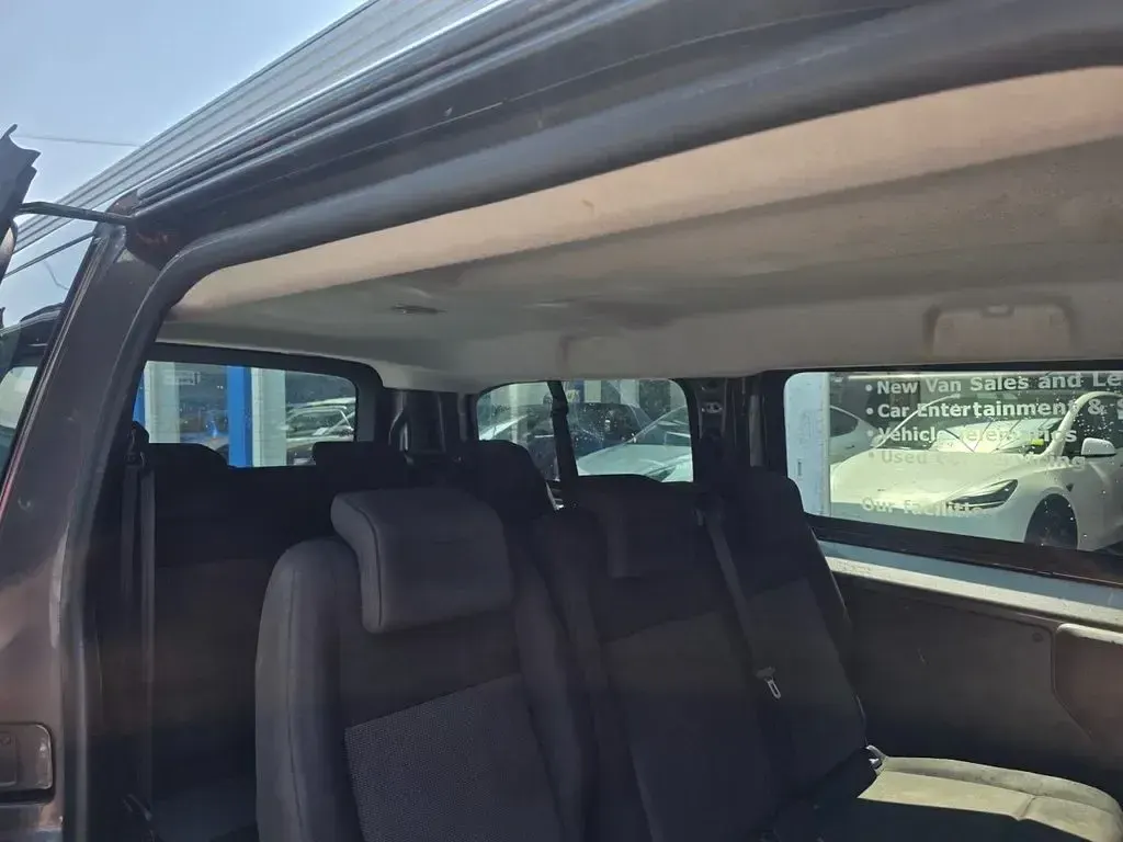 Used Vauxhall Vivaro 100 kW (136 HP) 2023 Grey MPV