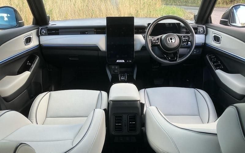 New Honda e:Ny1 Advance 150 kW (204 HP) 2025 Solid  crystal black SUV