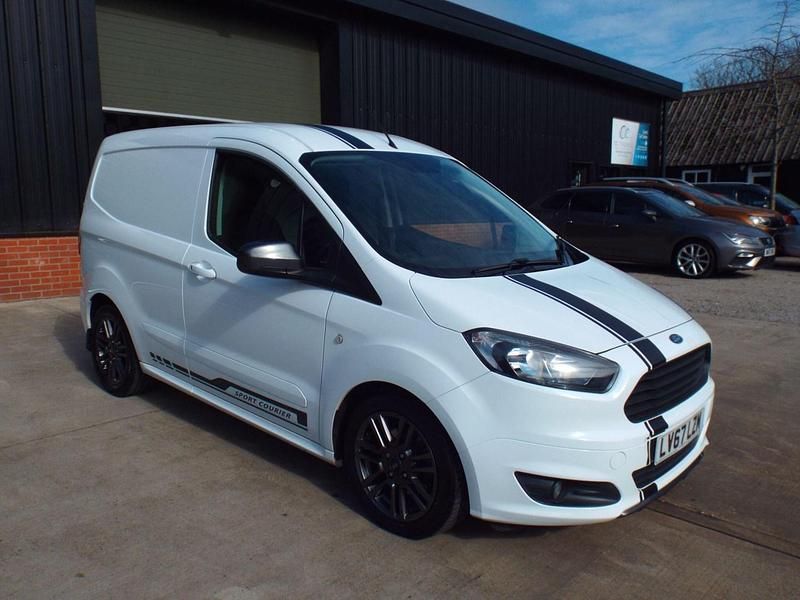 Used Ford Transit Sport 95 HP (69 kW) 2017 White Van