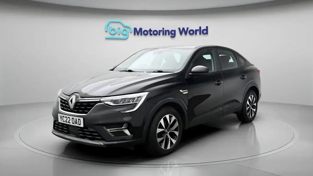 Used Renault Arkana Iconic 140 HP (102 kW) 2022 Black SUV