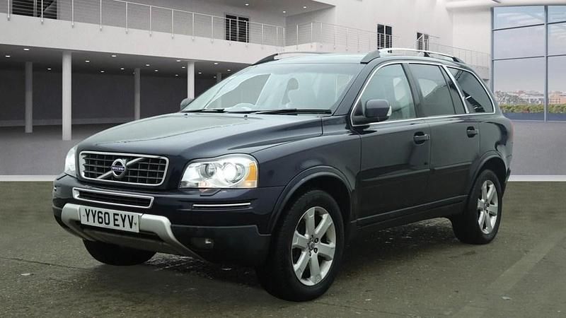 Usado Volvo XC90 SE Lux 2010 Azul SUV