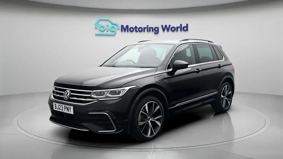 Used VW Tiguan R-line 242 HP (177 kW) 2023 SUV