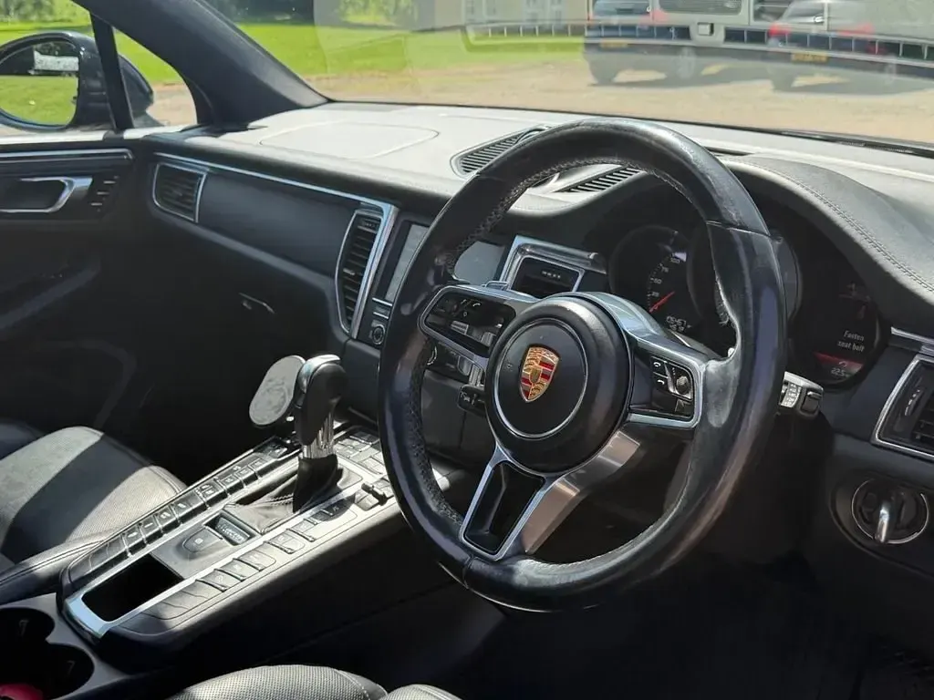 Used Porsche Macan S 2015 Black SUV