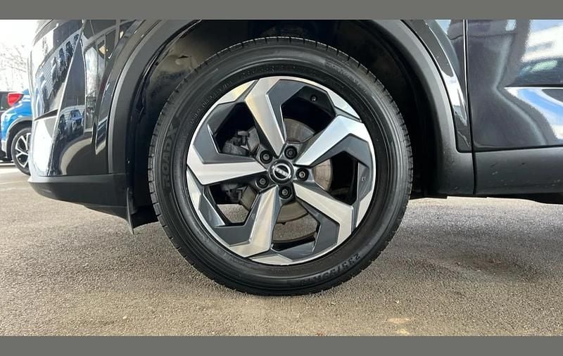 Used Nissan Qashqai N-Connecta 155 HP (114 kW) 2024 Black SUV