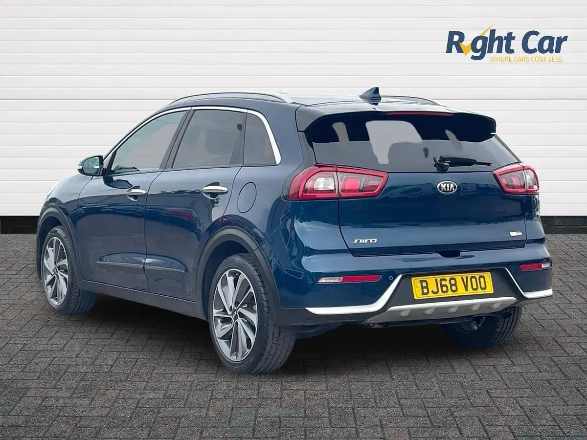 Used Kia Niro 141 HP (103 kW) 2018 Blue SUV