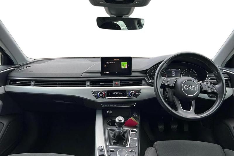 Used Audi A4 Sport 150 HP (110 kW) 2017 Black Sedan