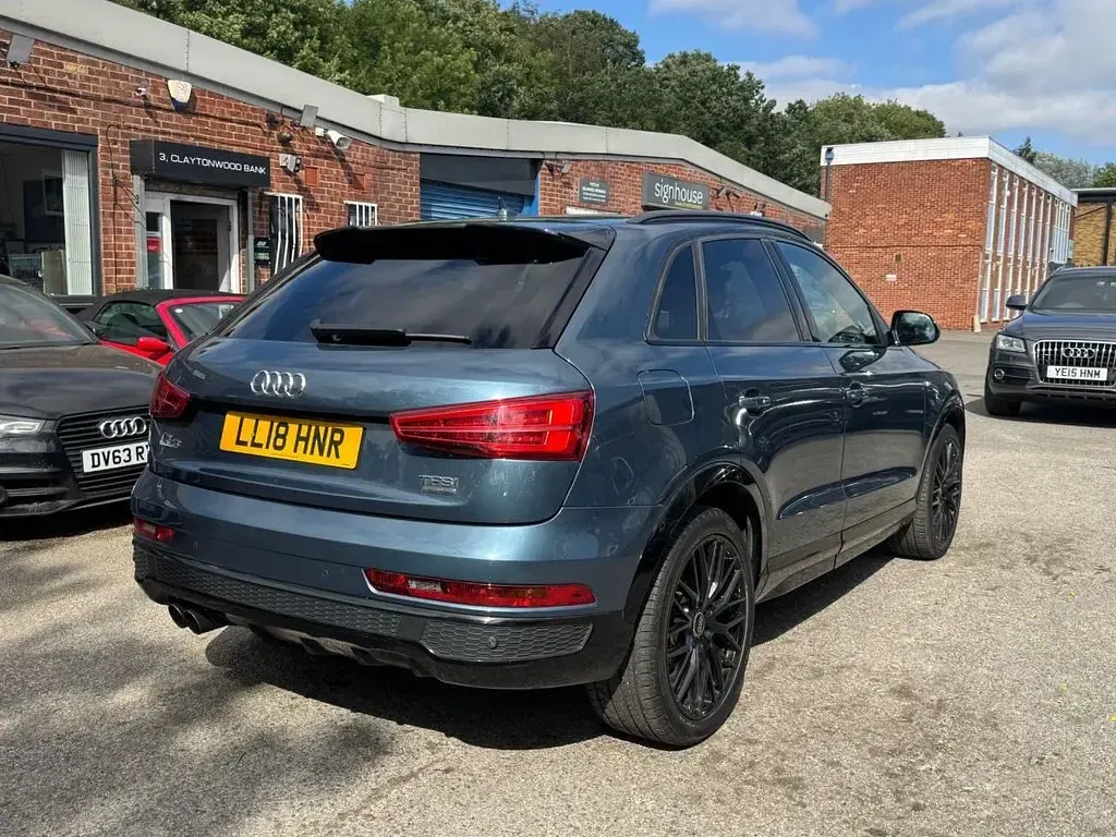 Used Audi Q3 Black Edition 180 HP (132 kW) 2018 Blue SUV