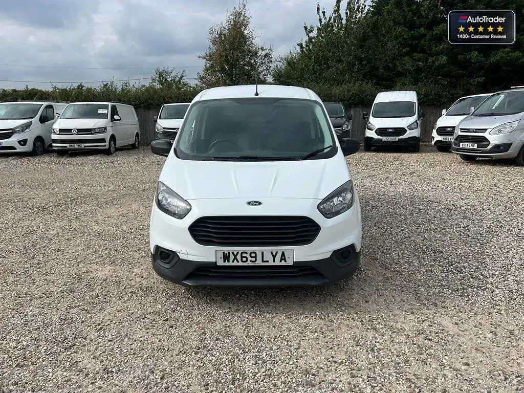 Usado Ford Transit 2019 Branco Van