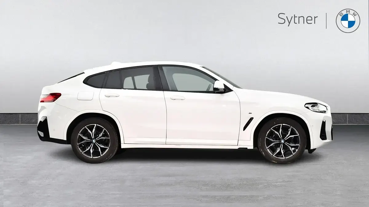 Used BMW X4 M Sport 187 HP (137 kW) 2022 White SUV