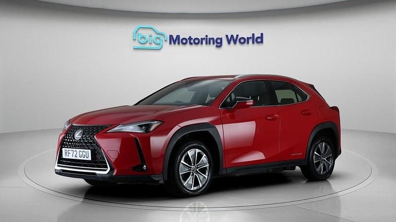 Usado Lexus UX 300e 150 kW (204 HP) 2022 SUV