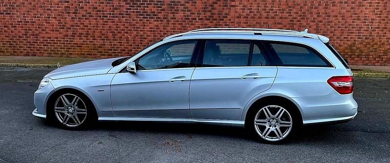 Used Mercedes E250 2010 Silver Estate