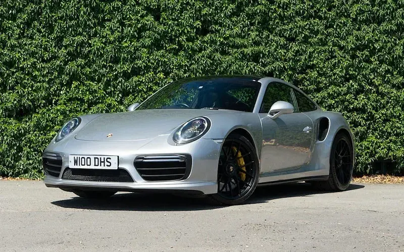 Used Porsche 911 Turbo 581 HP (427 kW) 2017 Silver Coupe