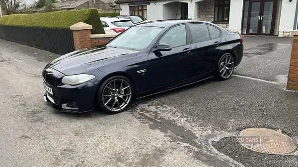 Begagnad BMW 520 M Sport 2014 Svart Sedan
