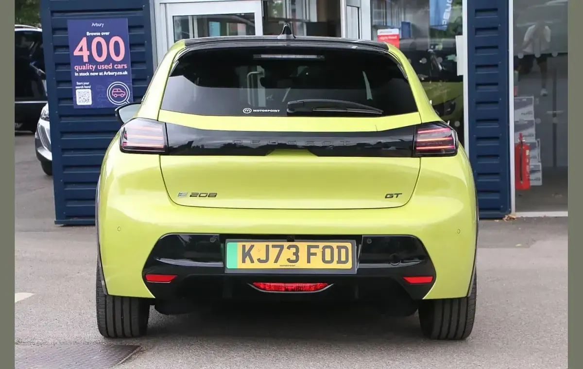 Used Peugeot e-208 GTi 114 kW (156 HP) 2024 Yellow Hatchback