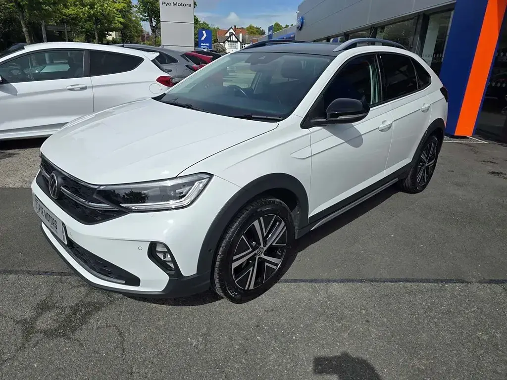 Used VW Taigo Style 110 HP (80 kW) 2024 White SUV