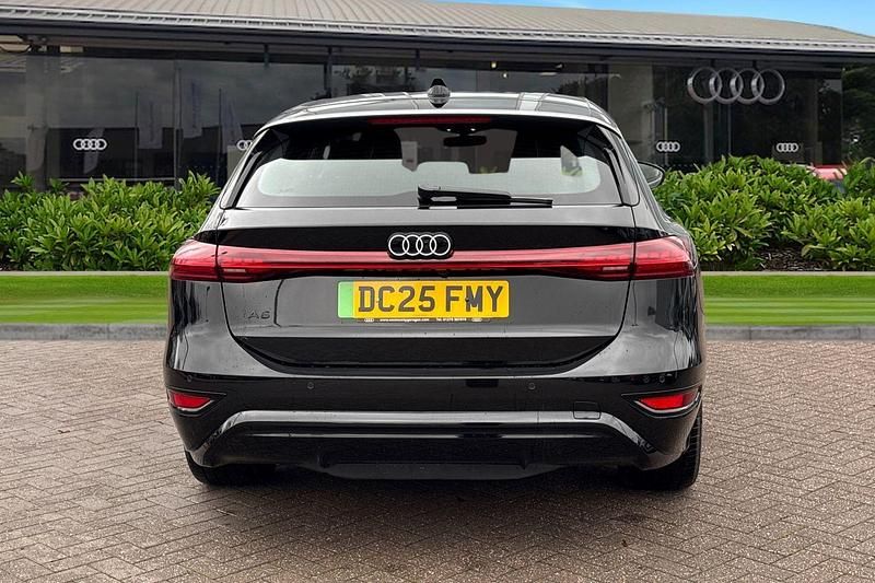 New Audi A6 e-tron Sport 210 kW (286 HP) 2025 Black Estate