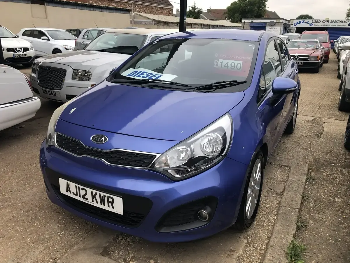 Used Kia Rio 90 HP (66 kW) 2012 Blue Hatchback
