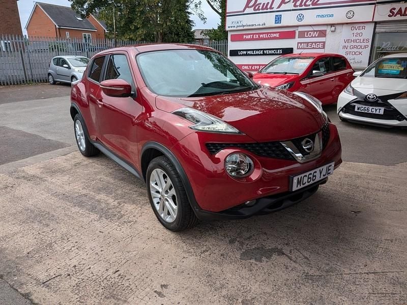 Red Used 2016 Nissan Juke Acenta SUV | £6,995 (Fair price) - Image 1/4
