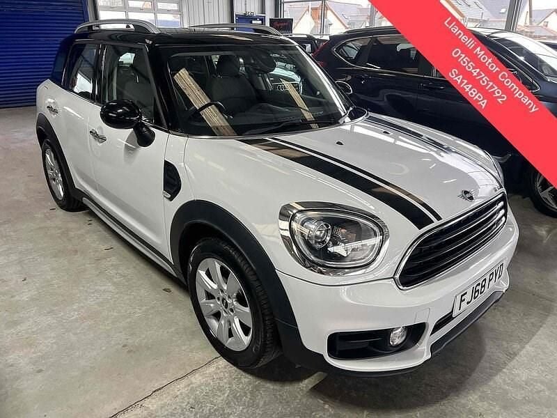 Light white Used 2018 Mini Cooper Countryman SUV | £10,995 (Expensive) - Image 1/4