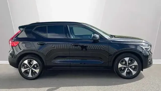 Used Volvo XC40 Plus 194 HP (142 kW) 2026 SUV
