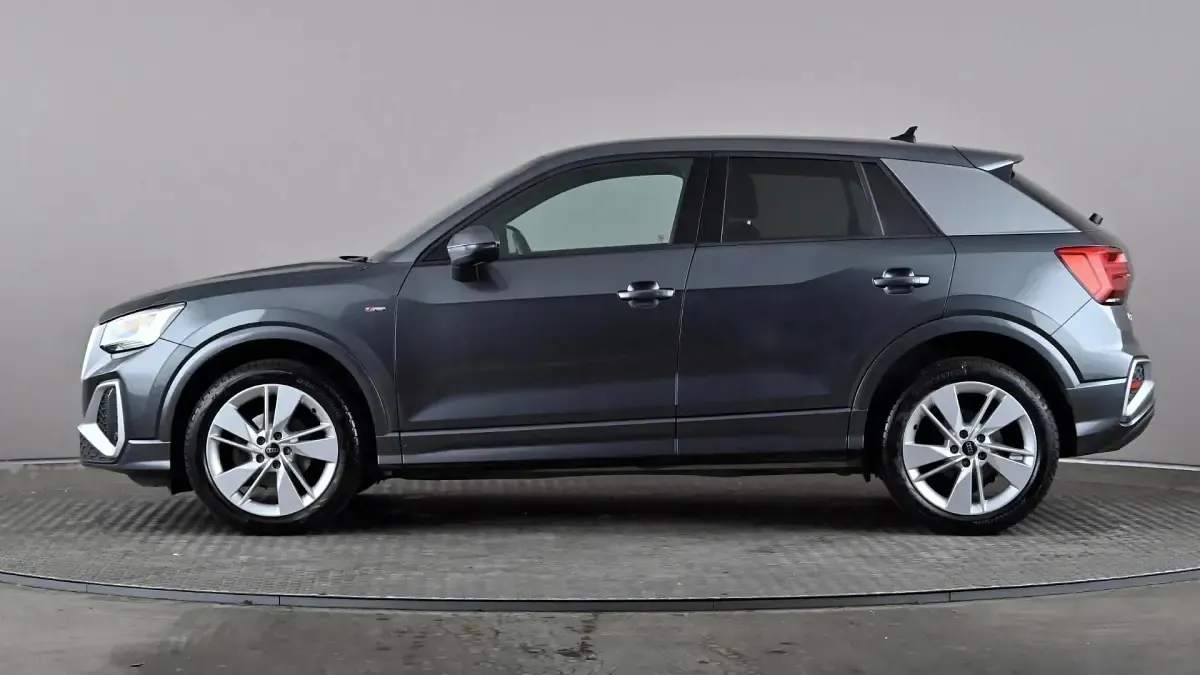 Used Audi Q2 S-Line 150 HP (110 kW) 2023 Grey SUV