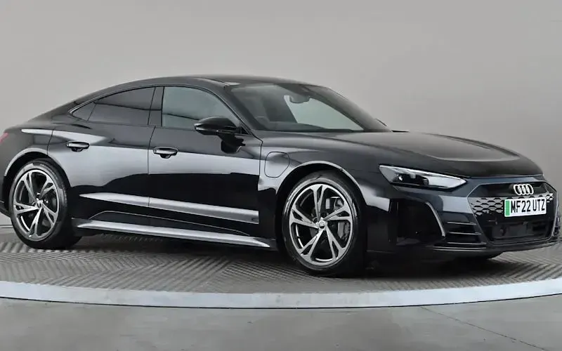 Used Audi e-tron GT quattro 389 kW (530 HP) 2024 Sedan
