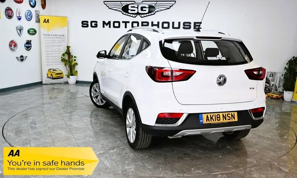 Used MG ZS Excite 111 HP (81 kW) 2018 White SUV