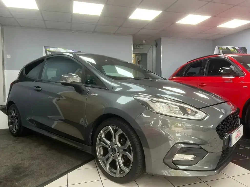 Used Ford Fiesta ST-Line X 125 HP (91 kW) 2017 Grey Hatchback