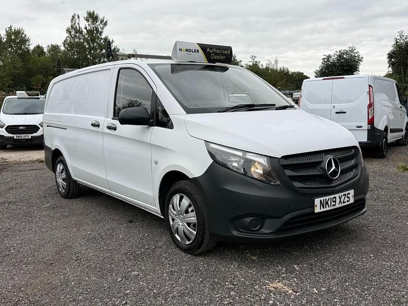 White Used 2019 Mercedes Vito MPV | £9,995 (Expensive) - Image 1/4