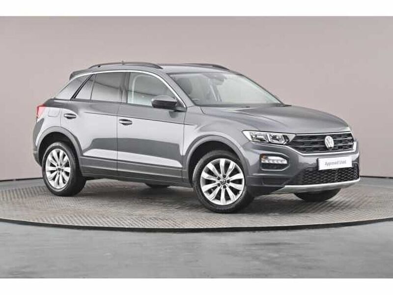 Used 2021 VW T-Roc SE SUV | £18,301 (Fair price) - Image 1/4