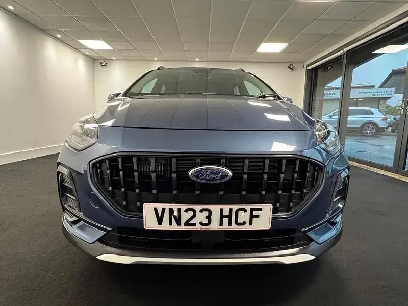 Used Ford Fiesta Active 125 HP (91 kW) 2023 Chrome blue Hatchback