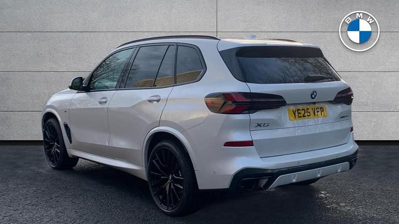 Used BMW X5 M Sport 294 HP (216 kW) 2025 White SUV