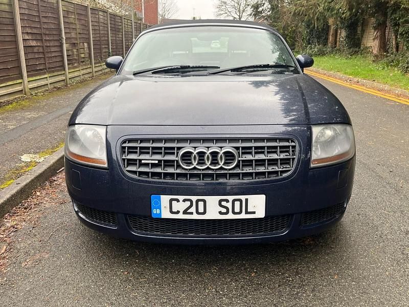 Begagnad Audi TT Comfort 2003 Blå Sportkupé