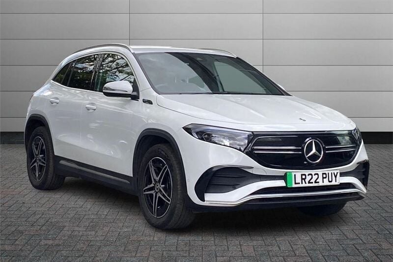 Digital white Used 2022 Mercedes EQA300 AMG line SUV | £24,550 (Fair price) - Image 1/4