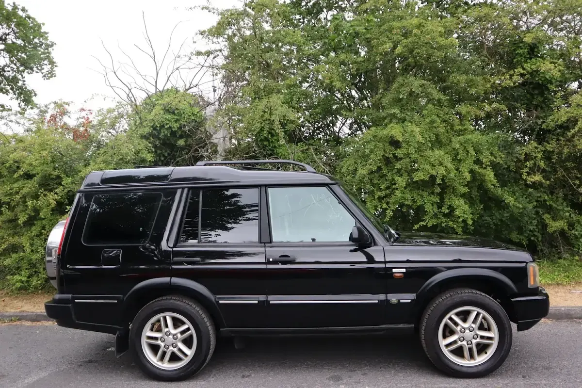 Used Land Rover Discovery 2004 Black SUV