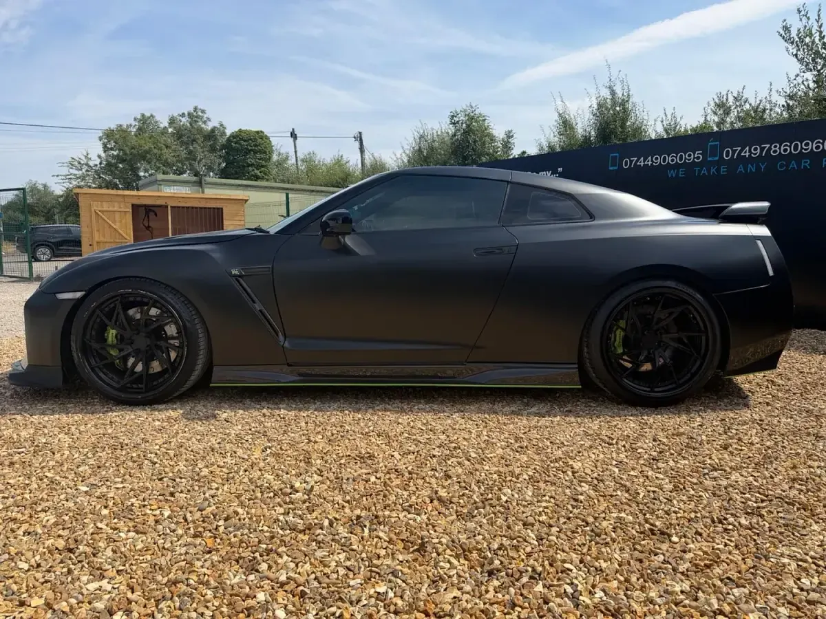 Used Nissan GT-R Premium Edition 800 HP (588 kW) 2009 Grey Coupe