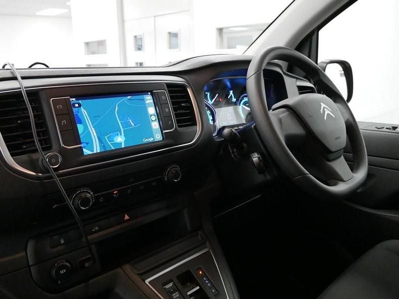 Used Citroën Dispatch 100 kW (136 HP) 2023 White MPV