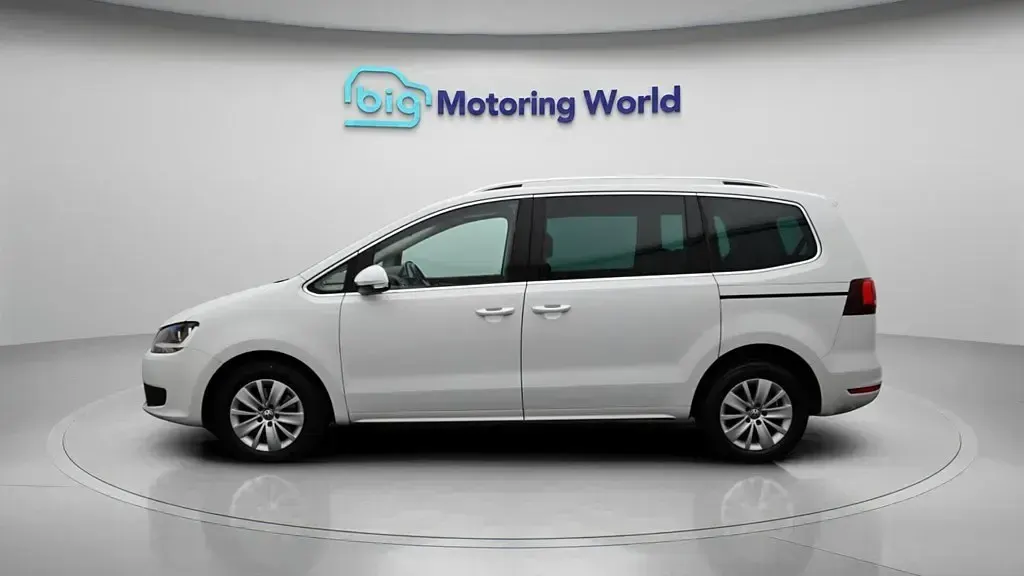 Usado VW Sharan SE 150 HP (110 kW) 2020 Branco Monovolume
