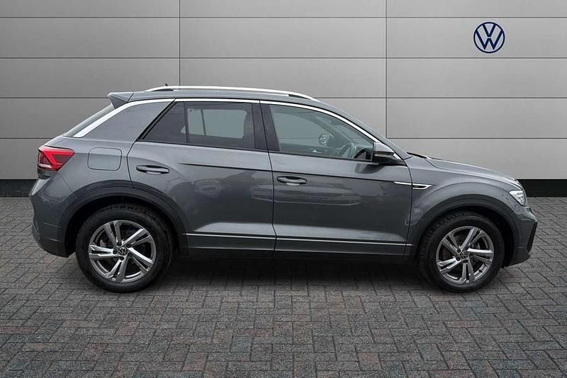 Used VW T-Roc R-line 150 HP (110 kW) 2025 Grey SUV