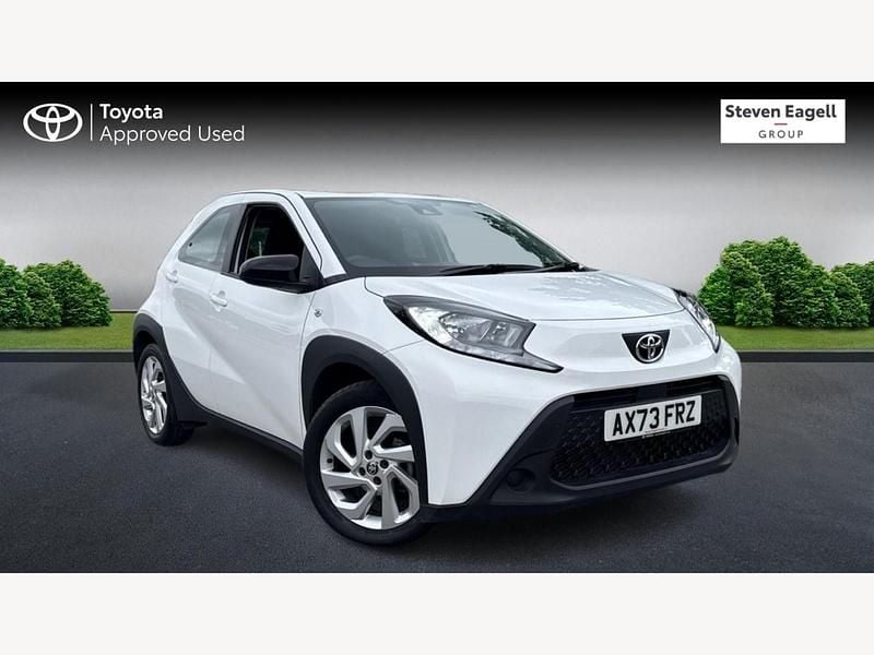 White Used 2023 Toyota Aygo X PURE SUV | £15,162 - Image 1/3