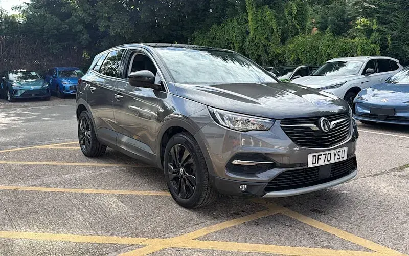 Used Vauxhall Grandland X SRi 131 HP (96 kW) 2021 SUV