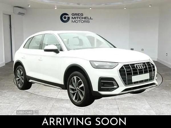 White Used 2022 Audi Q5 Sport SUV | £28,590 (Good price) - Image 1/1