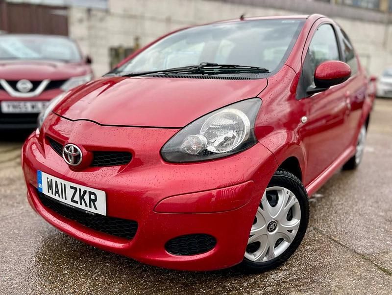 Used Toyota Aygo 2011 Red Hatchback