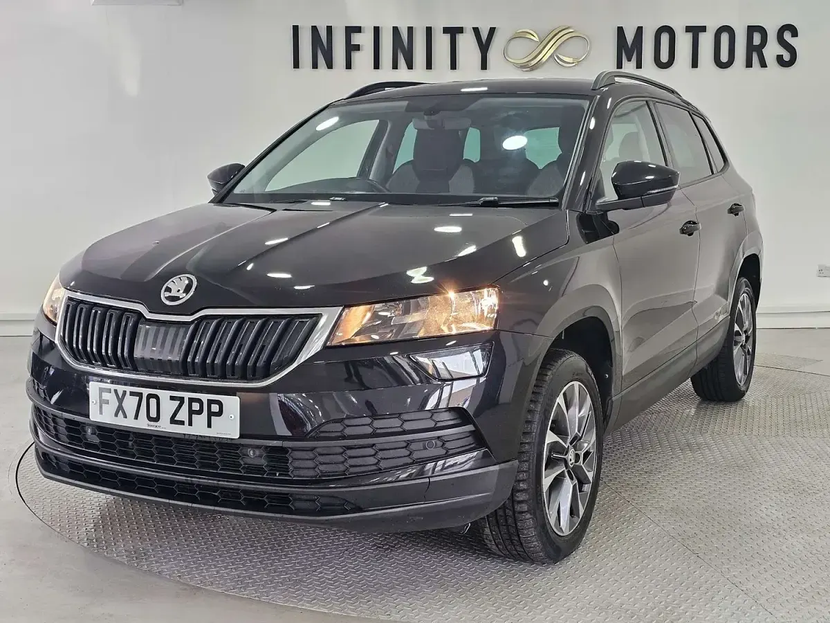 Used Skoda Karoq SE Drive 150 HP (110 kW) 2020 Black SUV