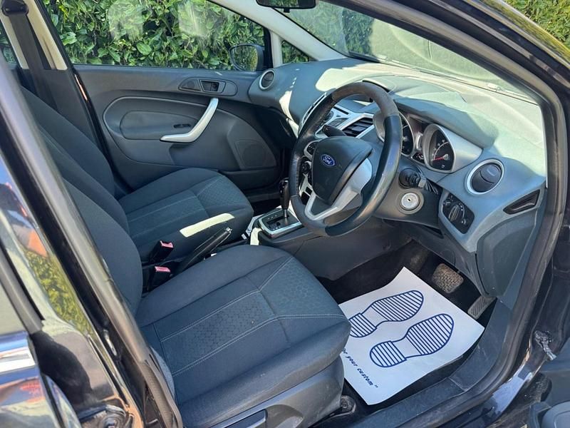 Used Ford Fiesta Zetec 96 HP (70 kW) 2009 Black Hatchback